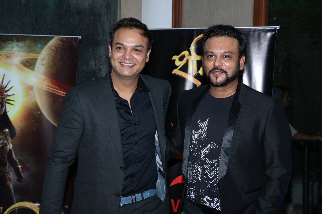 Hosts of the night : Siddharth Kumar Tewary & Rahul Kumar Tewary