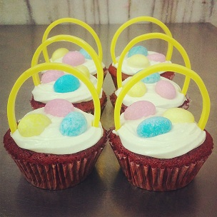Easter-Cupcakes-From-Crumbilicious