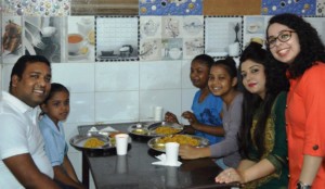 radisson-blu-paschim-vihar-team-celebrated-raksha-bandhan-with-balvihar-orphanage-3